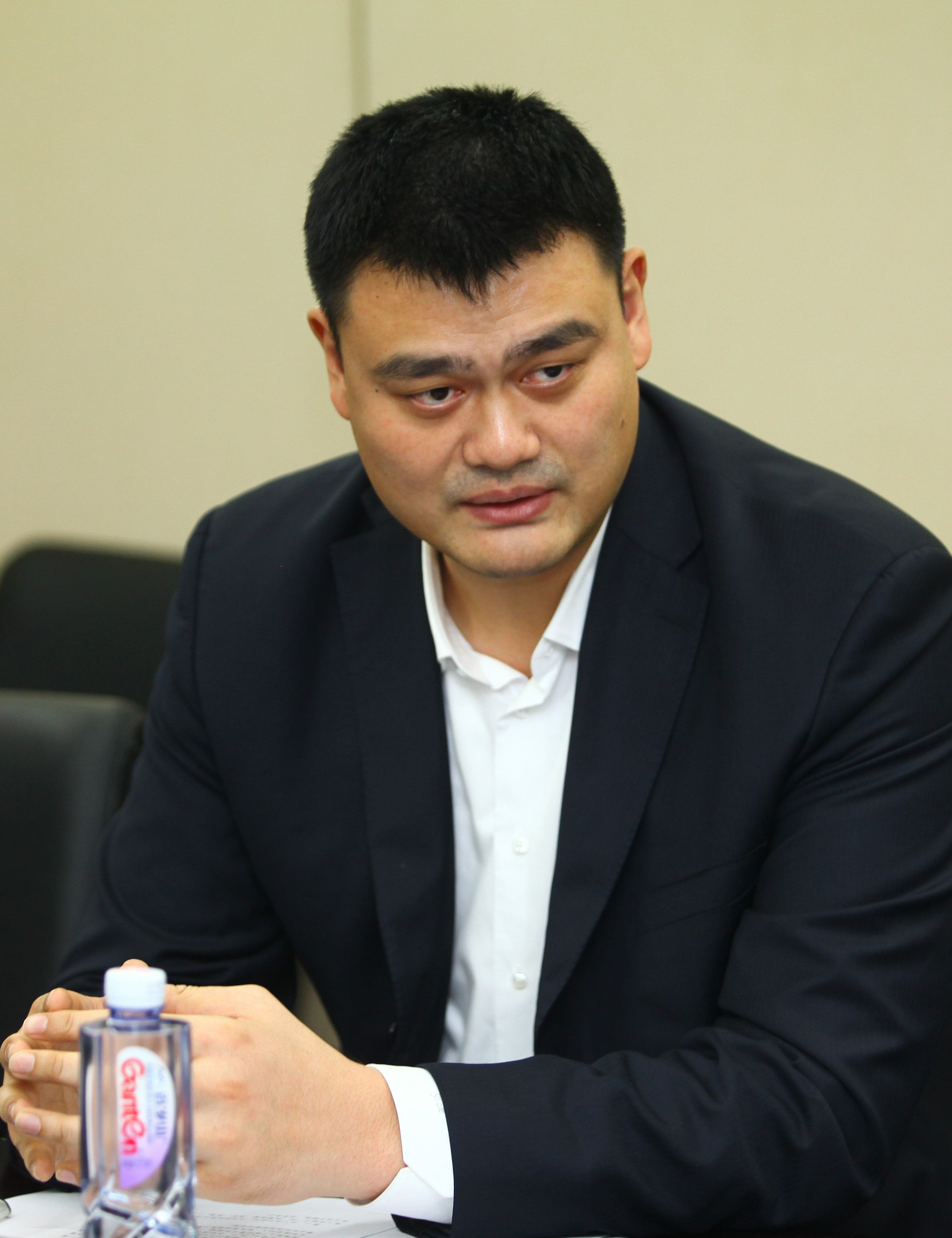 行积极调整