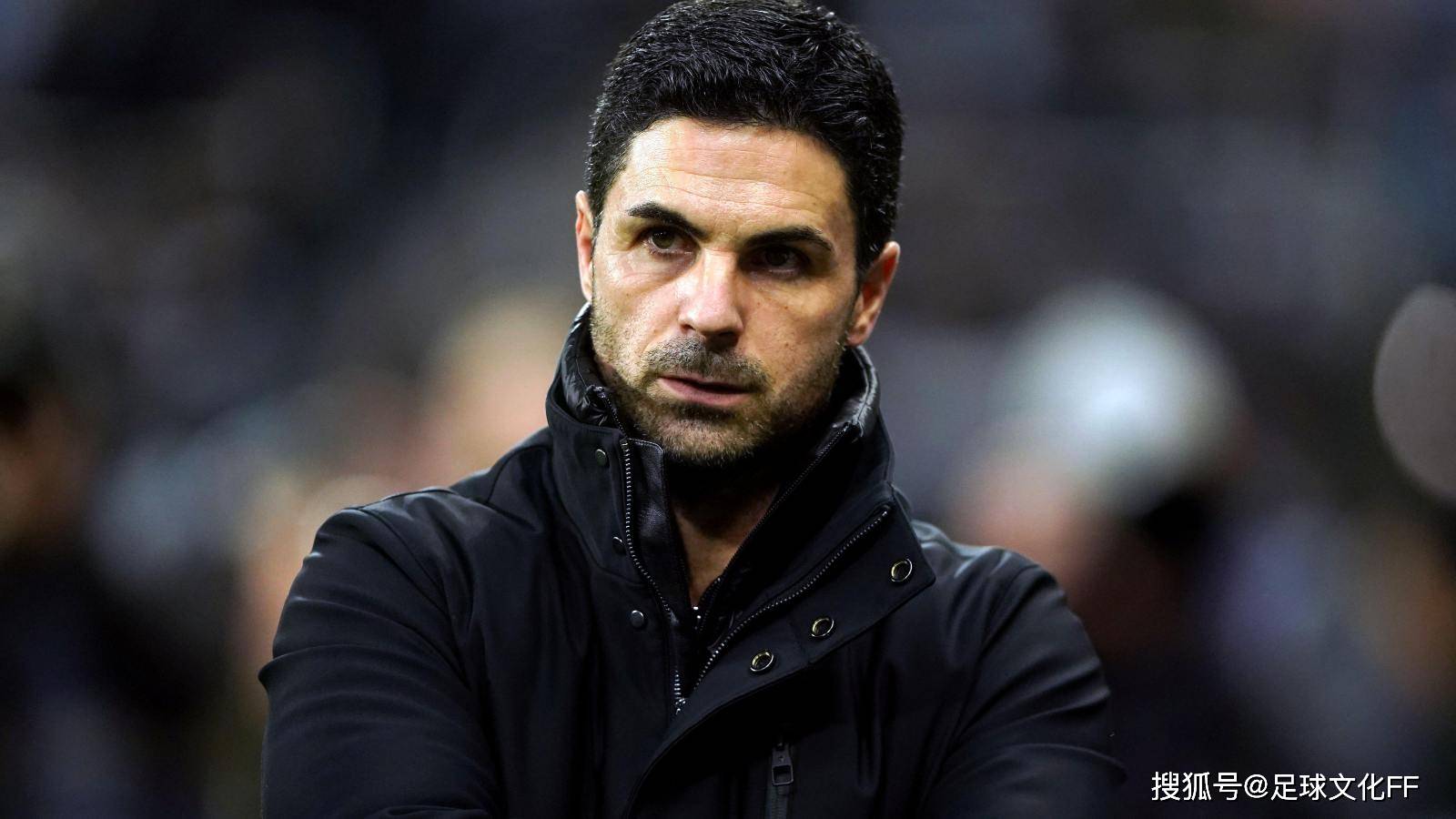 同时帮助曼 同时帮助曼