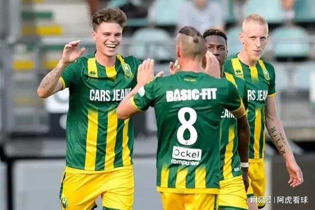 下来的每一 下来的每一