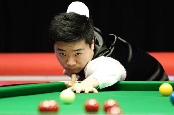 造了无与伦 造了无与伦