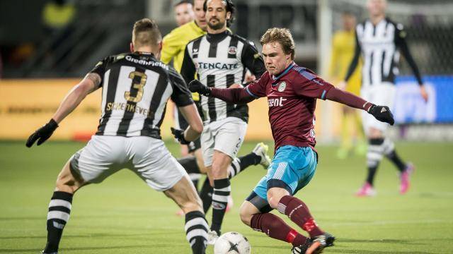 前往国家队 前往国家队