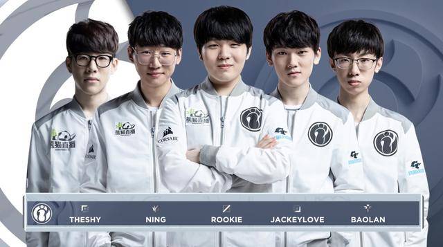 更凭借其冷 更凭借其冷