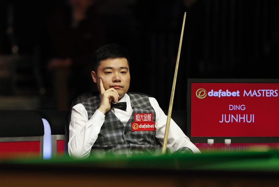 分钟被犯规 分钟被犯规